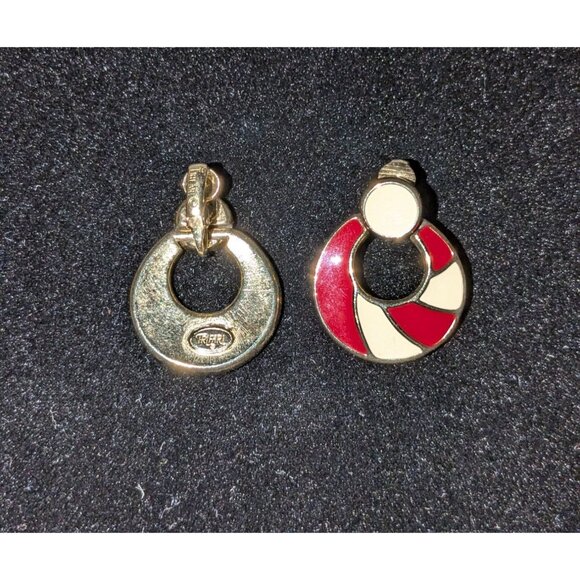 Trifari Vintage Red & Gold Clip-On Earrings - Picture 6 of 7